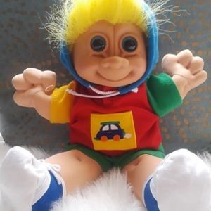 2 Russ vintage trolls